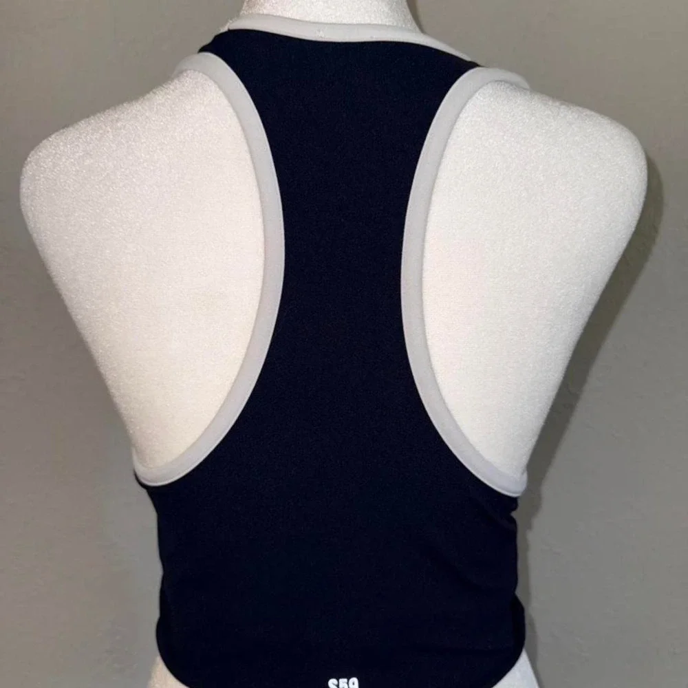 Splits59 Navy Blue Size Medium Top Amber Airweight Bralette NWOT